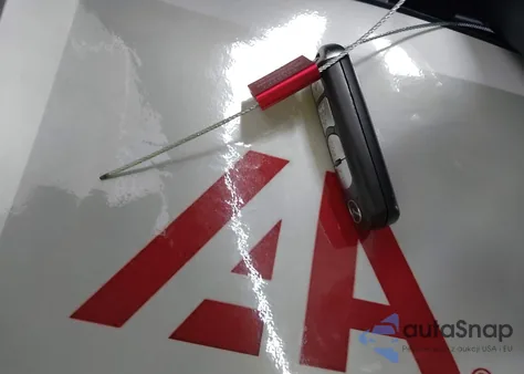 2018 Mazda Mazda3 Touring из США, поврежденный, VIN 3MZBN1V38JM260449